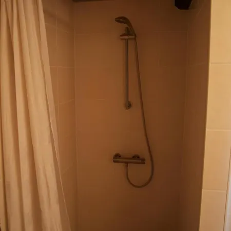 Aaduaida House Casa de Férias Suur-Rootsi