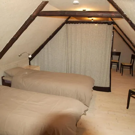 Aaduaida House