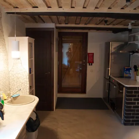 Aaduaida House Suur-Rootsi