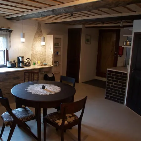 Dom wakacyjny Aaduaida House