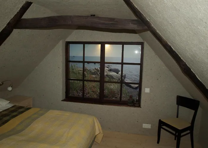 Aaduaida House Суур-Роотси